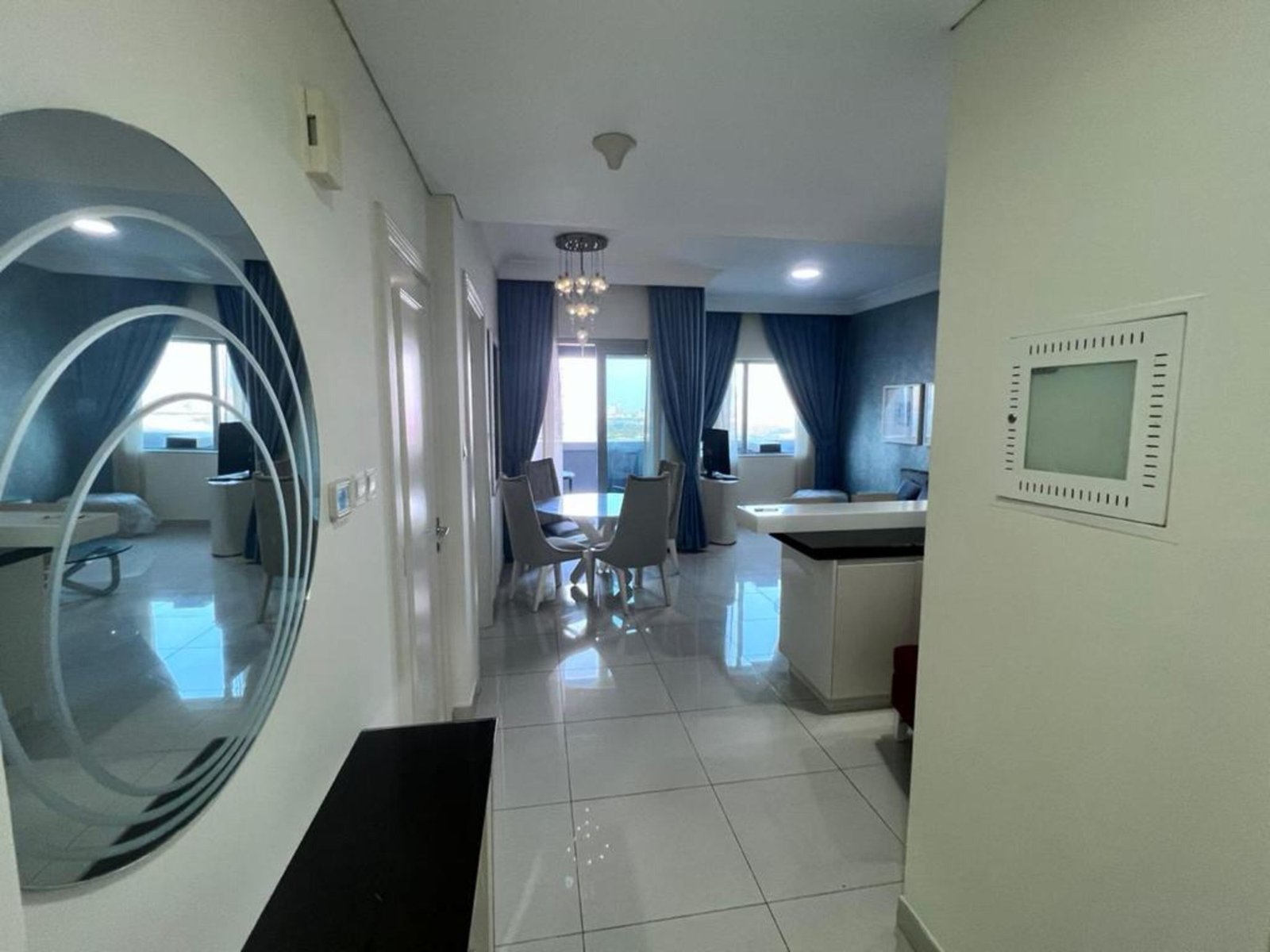 Bright | Spacious Layout | Furnished I High Floor