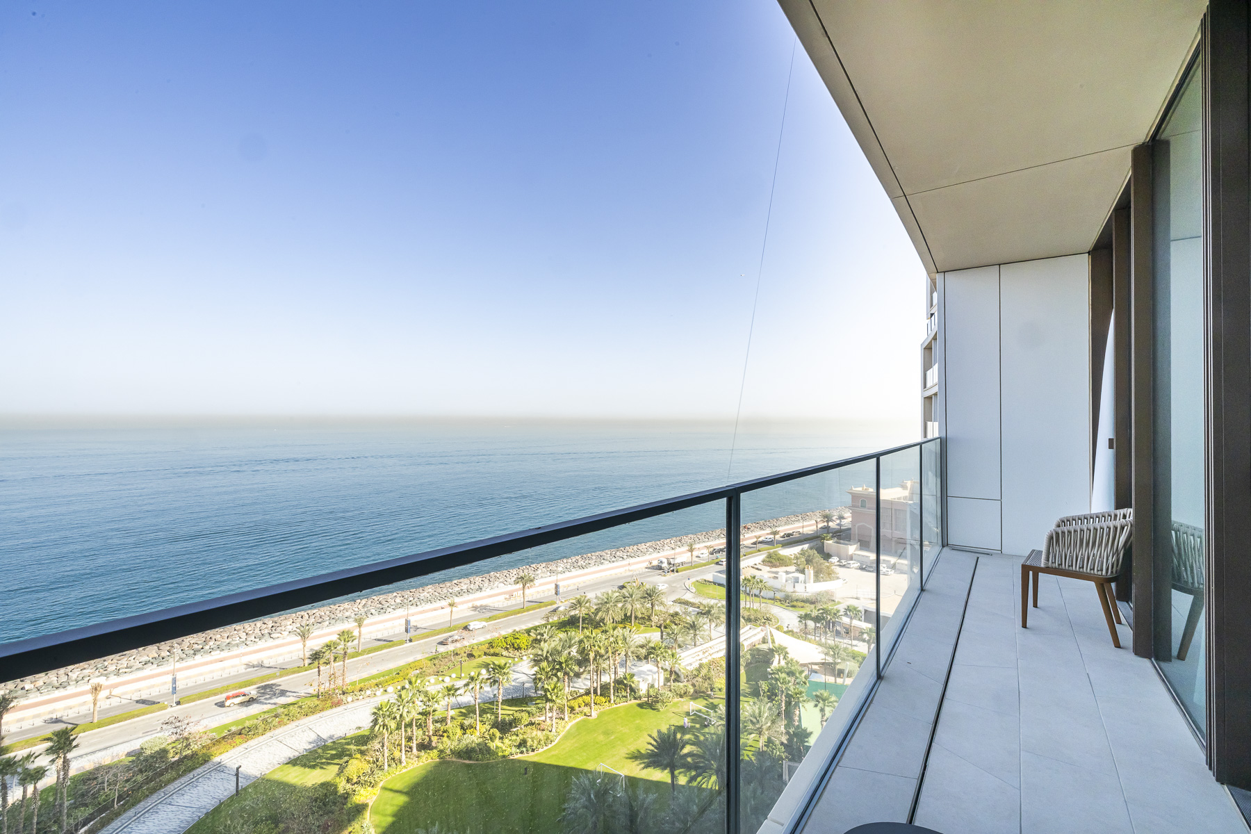 Dual View I Luxury Living I 4BR Expensive Layout