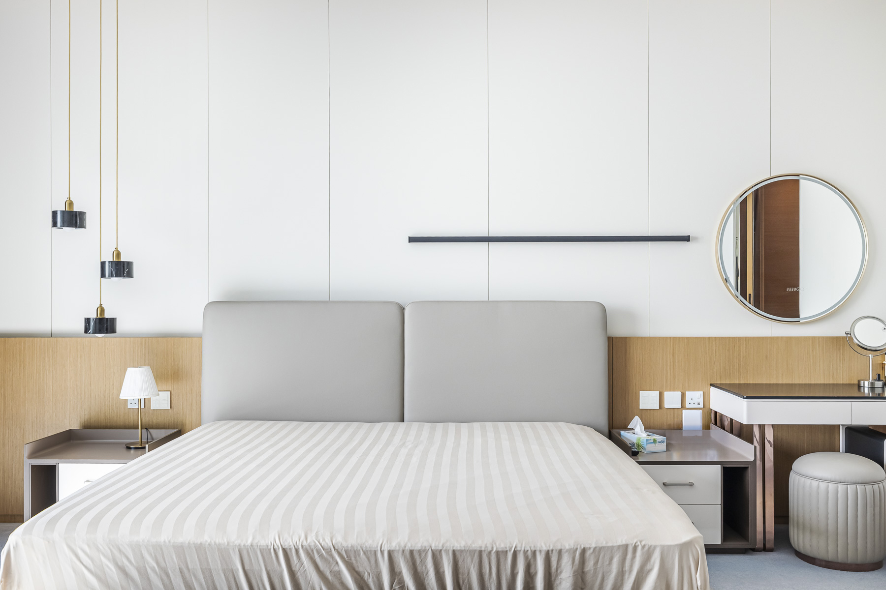 Dual View I Luxury Living I 4BR Expensive Layout